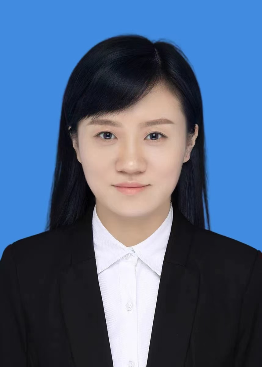 闫丽丽